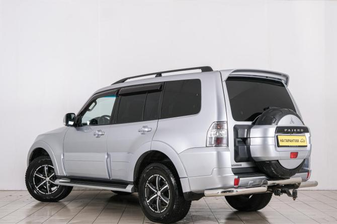 Mitsubishi Pajero IV Рестайлинг 1 с пробегом 2014 года, цена 2 599 000 рублей, 207500 км, внедорожник, Автокод Объявления