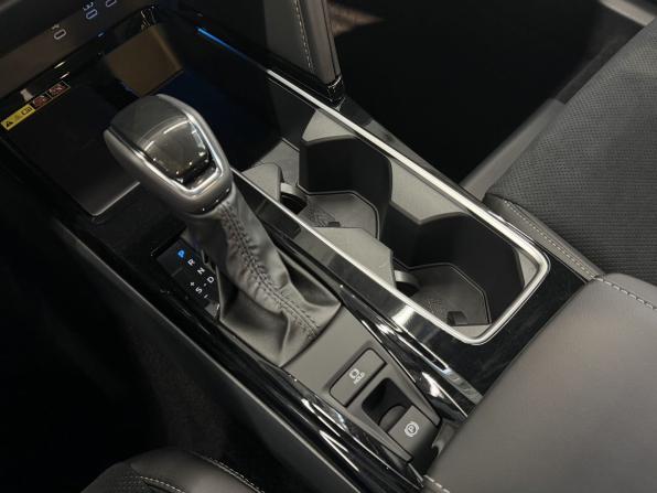 Toyota Camry IX (XV80) China Market с пробегом 2026 года, цена 4 580 000 рублей, 14 км, седан, Автокод Объявления