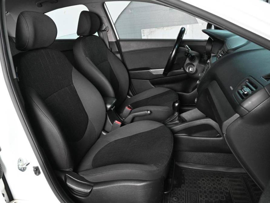 Kia Rio III Рестайлинг Ростов-на-Дону  - изображение 8