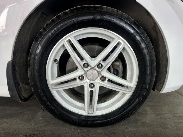 Hyundai Elantra V (MD) Рестайлинг с пробегом 2014 года, цена 1 048 000 рублей, 193315 км, седан, Автокод Объявления