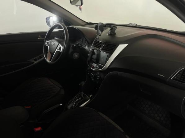 Hyundai Solaris I с пробегом 2011 года, цена 800 000 рублей, 204982 км, седан, Автокод Объявления