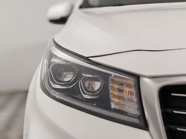 Kia Carnival III с пробегом 2018 года, цена 3 199 000 рублей, 101507 км, минивэн, Автокод Объявления
