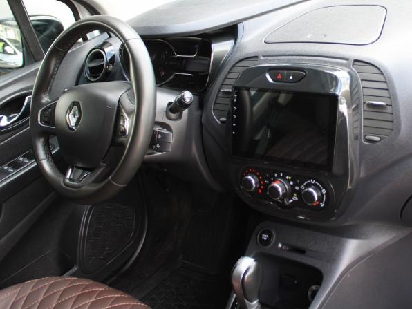Renault Kaptur I с пробегом 2018 года, цена 1 439 000 рублей, 139791 км, внедорожник, Автокод Объявления