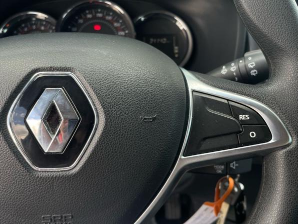 Renault Sandero II Рестайлинг с пробегом 2021 года, цена 1 350 000 рублей, 34000 км, хэтчбек, Автокод Объявления