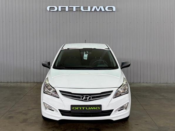 Hyundai Solaris I Рестайлинг с пробегом 2015 года, цена 1 047 000 рублей, 149000 км, седан, Автокод Объявления