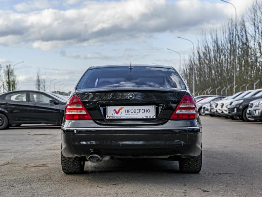 Mercedes-Benz C-Класс II (W203) Рестайлинг Санкт-Петербург  - изображение 4