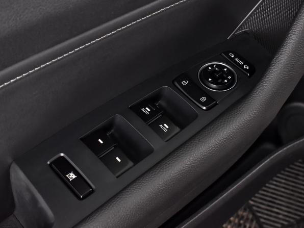 Hyundai Sonata VII (LF) Рестайлинг с пробегом 2018 года, цена 1 295 000 рублей, 91432 км, седан, Автокод Объявления