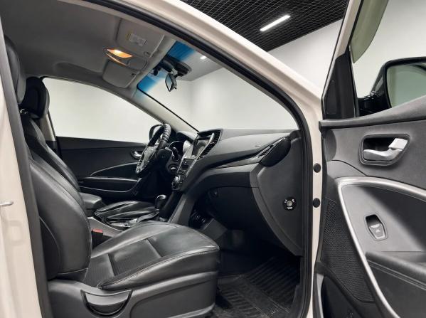 Hyundai Santa Fe III с пробегом 2012 года, цена 1 710 000 рублей, 217830 км, внедорожник, Автокод Объявления