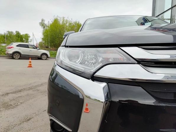 Mitsubishi Outlander III Рестайлинг 2 с пробегом 2017 года, цена 1 976 000 рублей, 127268 км, внедорожник, Автокод Объявления