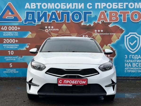 Kia Ceed III Рестайлинг с пробегом 2022 года, цена 2 200 000 рублей, 67800 км, хэтчбек, Автокод Объявления