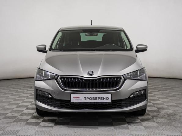 Skoda Rapid II с пробегом 2021 года, цена 1 577 000 рублей, 62210 км, лифтбек, Автокод Объявления