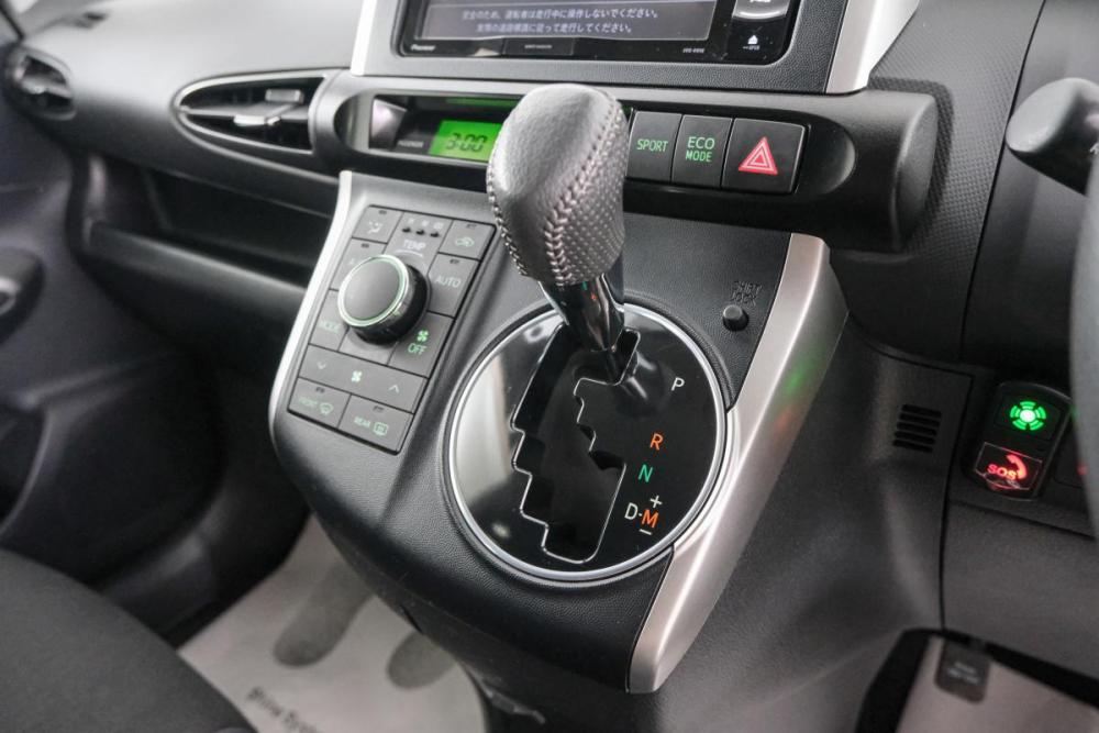 Toyota Wish II Красноярск  - изображение 17