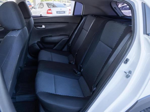 Kia Rio IV с пробегом 2018 года, цена 1 430 000 рублей, 85243 км, хэтчбек, Автокод Объявления