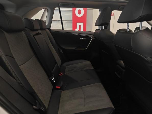 Toyota RAV4 V (XA50) с пробегом 2025 года, цена 3 945 000 рублей, 50 км, внедорожник, Автокод Объявления