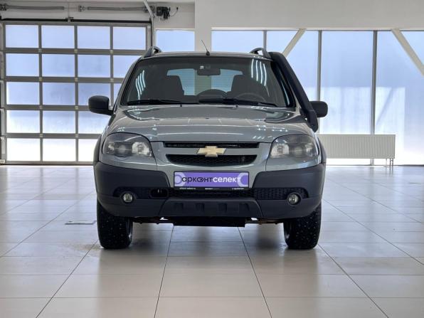 Chevrolet Niva I Рестайлинг с пробегом 2019 года, цена 830 000 рублей, 100095 км, внедорожник, Автокод Объявления
