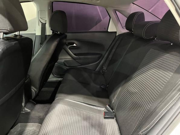 Volkswagen Polo V с пробегом 2013 года, цена 615 000 рублей, 189644 км, седан, Автокод Объявления