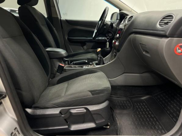 Ford Focus II Рестайлинг с пробегом 2008 года, цена 529 000 рублей, 184385 км, седан, Автокод Объявления