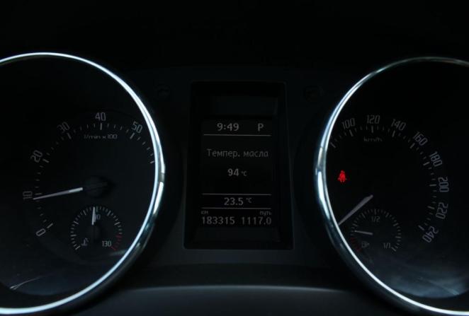 Skoda Yeti I Рестайлинг с пробегом 2015 года, цена 1 450 000 рублей, 183315 км, внедорожник, Автокод Объявления