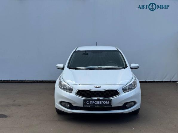 Kia Ceed II с пробегом 2015 года, цена 1 330 000 рублей, 121670 км, хэтчбек, Автокод Объявления