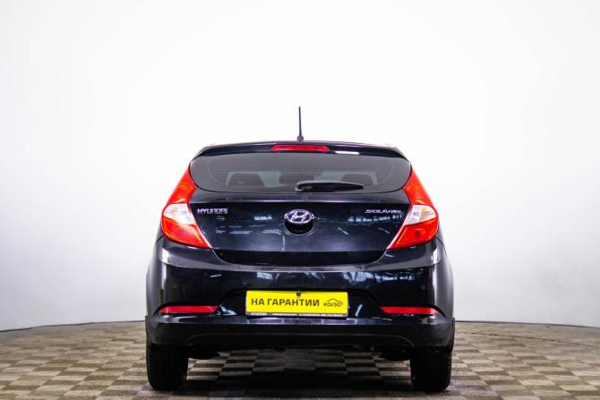 Hyundai Solaris I Рестайлинг с пробегом 2015 года, цена 849 000 рублей, 173000 км, седан, Автокод Объявления
