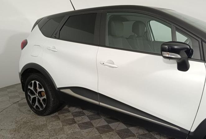 Renault Kaptur I Рестайлинг с пробегом 2021 года, цена 1 740 000 рублей, 75359 км, внедорожник, Автокод Объявления