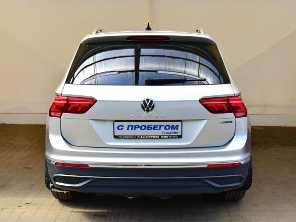 Volkswagen Tiguan II Рестайлинг с пробегом 2021 года, цена 3 223 000 рублей, 52743 км, внедорожник, Автокод Объявления