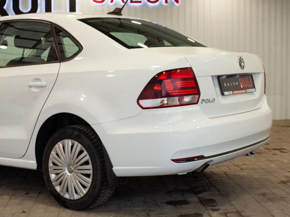 Volkswagen Polo V Рестайлинг с пробегом 2019 года, цена 1 430 000 рублей, 77979 км, седан, Автокод Объявления
