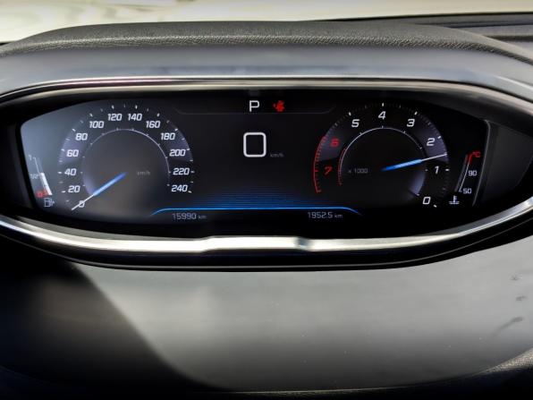 Peugeot 5008 II Рестайлинг с пробегом 2021 года, цена 2 695 000 рублей, 15397 км, внедорожник, Автокод Объявления