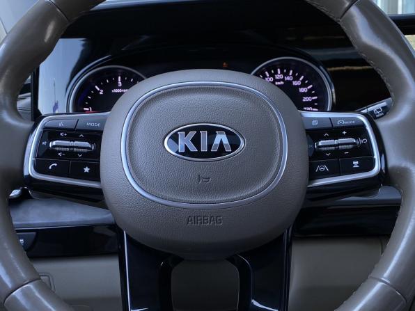 Kia Carnival IV с пробегом 2021 года, цена 3 999 000 рублей, 98621 км, минивэн, Автокод Объявления