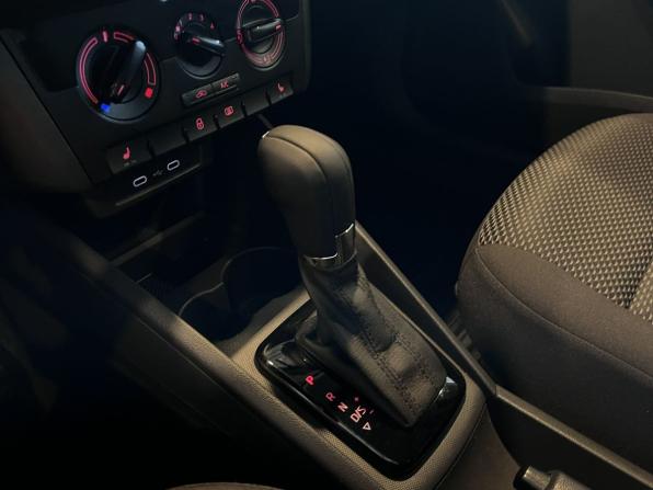 Volkswagen Polo VI с пробегом 2021 года, цена 1 620 000 рублей, 87806 км, лифтбек, Автокод Объявления
