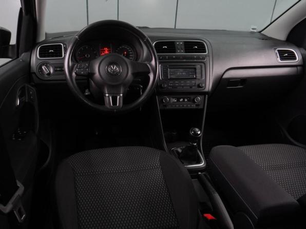 Volkswagen Polo V с пробегом 2013 года, цена 899 000 рублей, 140854 км, седан, Автокод Объявления