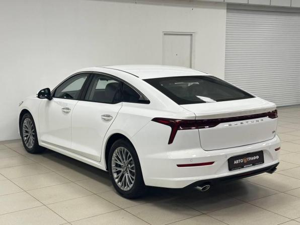 Новый FAW Bestune B70 I 2023 года, цена 1 549 000 рублей, лифтбек, Автокод Объявления