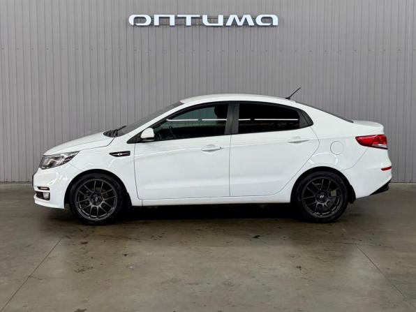 Kia Rio III Рестайлинг с пробегом 2016 года, цена 1 237 000 рублей, 101224 км, седан, Автокод Объявления