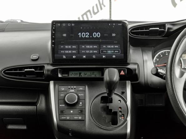 Toyota Wish II Рестайлинг с пробегом 2013 года, цена 1 475 000 рублей, 77764 км, минивэн, Автокод Объявления