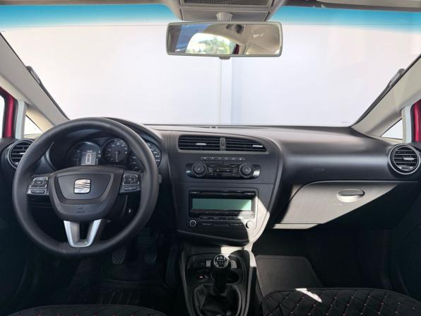 SEAT Leon II Рестайлинг с пробегом 2012 года, цена 799 000 рублей, 139000 км, хэтчбек, Автокод Объявления