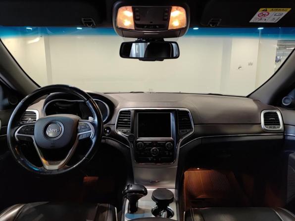 Jeep Grand Cherokee IV (WK2) Рестайлинг с пробегом 2014 года, цена 3 045 000 рублей, 257151 км, внедорожник, Автокод Объявления