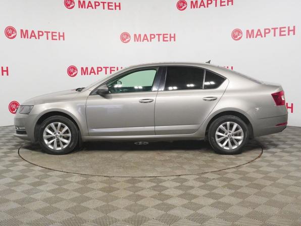 Skoda Octavia III (A7) Рестайлинг с пробегом 2018 года, цена 1 724 000 рублей, 135155 км, лифтбек, Автокод Объявления