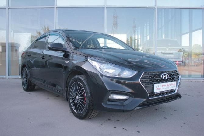 Hyundai Solaris II с пробегом 2019 года, цена 1 300 000 рублей, 96000 км, седан, Автокод Объявления