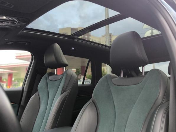 Geely Monjaro I с пробегом 2024 года, цена 3 330 000 рублей, 43339 км, внедорожник, Автокод Объявления
