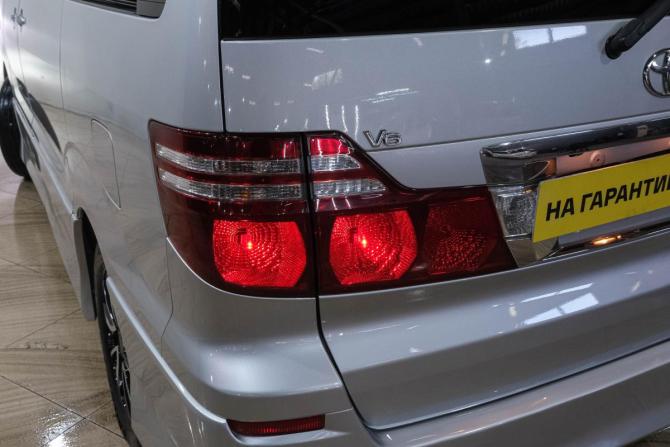 Toyota Alphard I Рестайлинг с пробегом 2005 года, цена 2 249 000 рублей, 194000 км, минивэн, Автокод Объявления