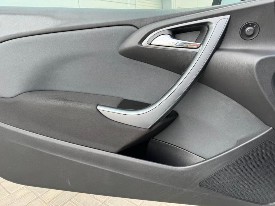 Opel Astra J Рестайлинг Астрахань  - изображение 17