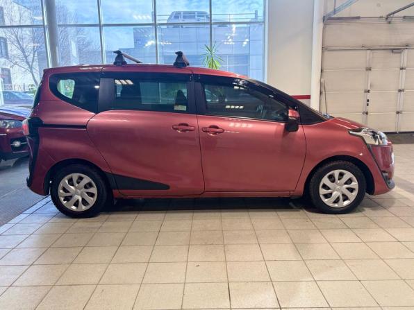 Toyota Sienta II с пробегом 2016 года, цена 1 409 000 рублей, 64000 км, минивэн, Автокод Объявления