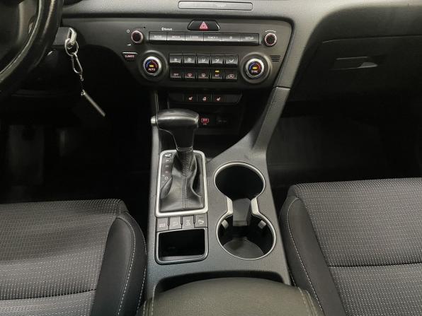 Kia Sportage IV Рестайлинг с пробегом 2022 года, цена 2 449 000 рублей, 98752 км, внедорожник, Автокод Объявления