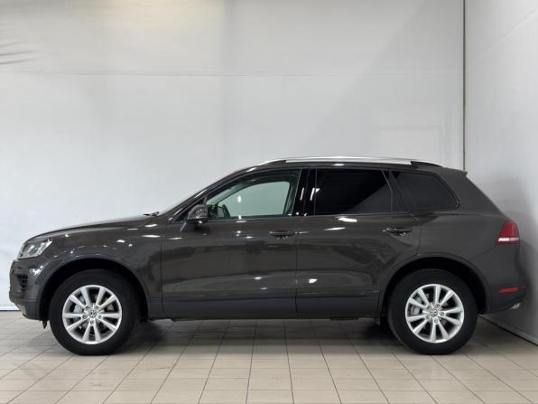 Volkswagen Touareg II Рестайлинг с пробегом 2015 года, цена 2 899 000 рублей, 131754 км, внедорожник, Автокод Объявления