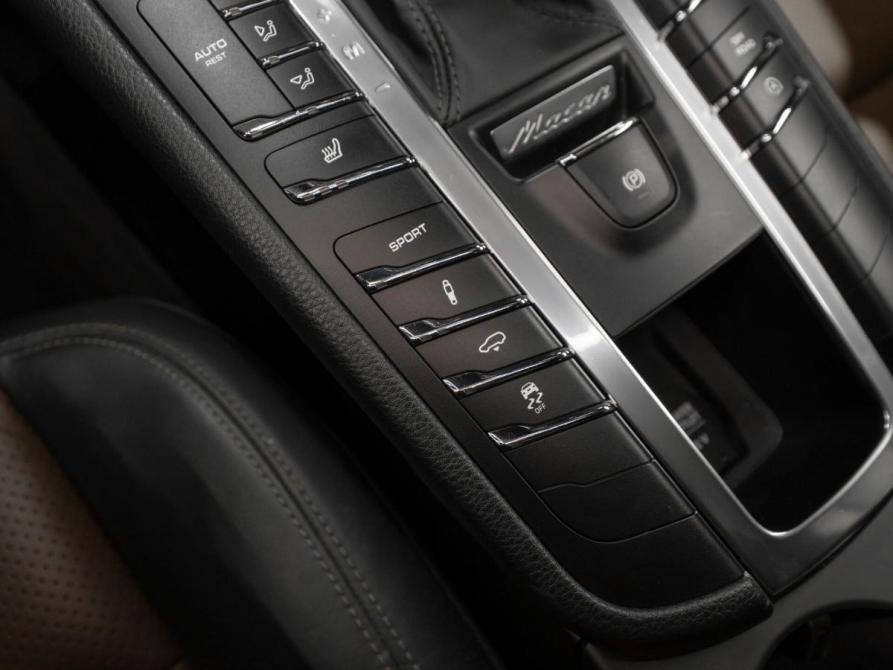 Porsche Macan I Рестайлинг Москва  - изображение 19