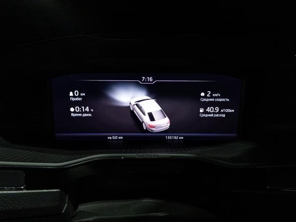Skoda Superb III Рестайлинг с пробегом 2019 года, цена 2 599 700 рублей, 135189 км, лифтбек, Автокод Объявления