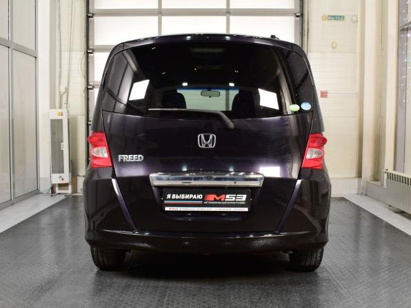 Honda Freed I Рестайлинг с пробегом 2011 года, цена 1 144 995 рублей, 156068 км, компактвэн, Автокод Объявления