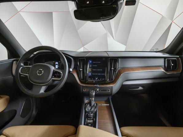 Volvo XC60 II с пробегом 2020 года, цена 4 100 000 рублей, 70992 км, внедорожник, Автокод Объявления