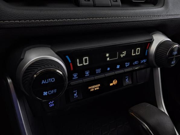 Toyota RAV4 V (XA50) с пробегом 2020 года, цена 3 350 000 рублей, 90485 км, внедорожник, Автокод Объявления