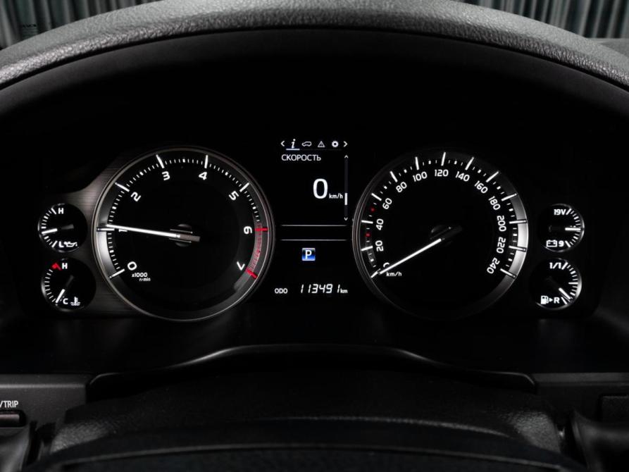 Toyota Land Cruiser 200 Series Рестайлинг 2 Тюмень  - изображение 17